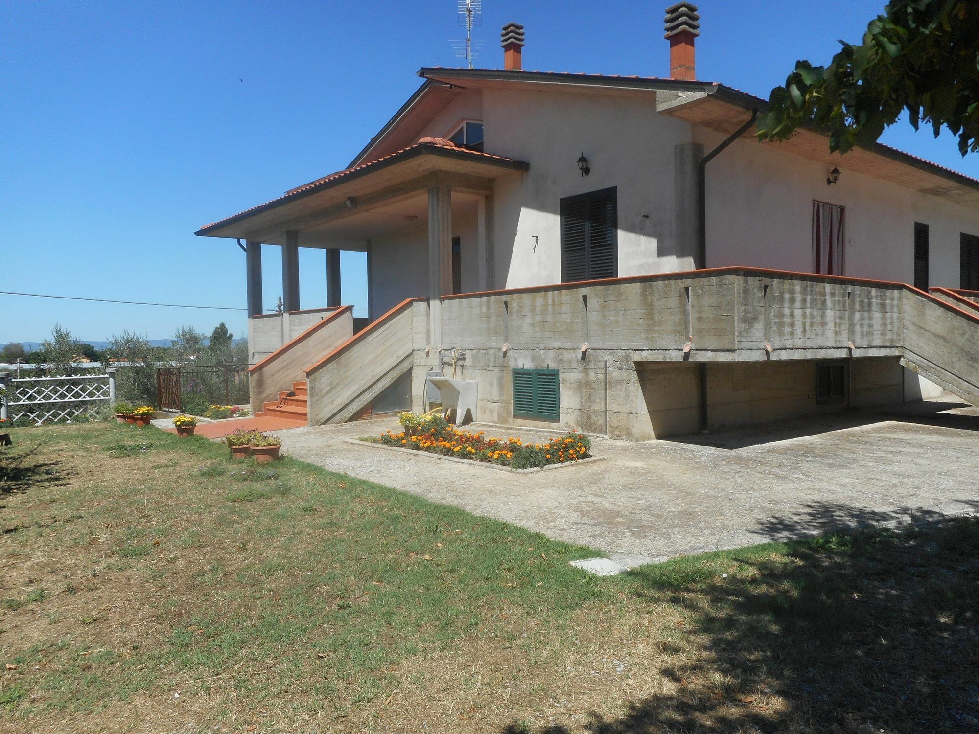 Апартаменты Poggio Fiorito Кастильон-Фьорентино Экстерьер фото